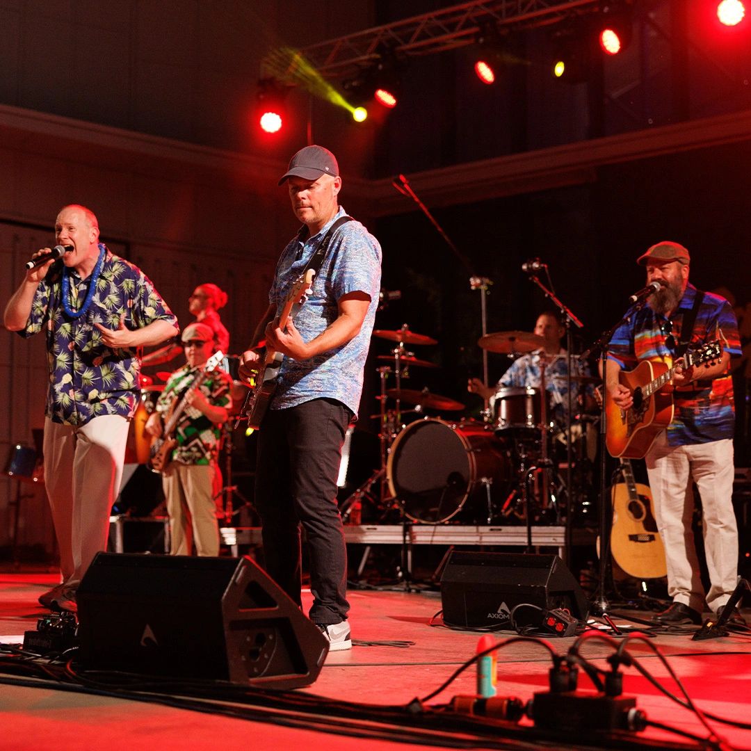 Parrothead Paradise performance